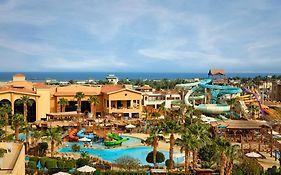 Coral Sea Aqua Club Resort